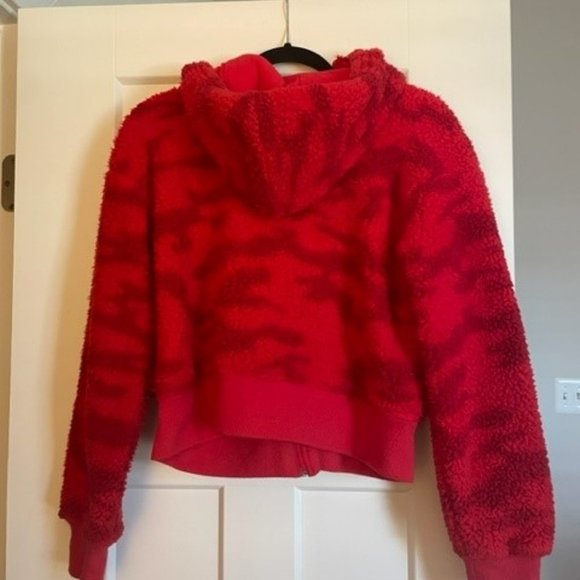 AERIE OFFLINE Sherpa Camo Print Zip Up - Picture 6 of 7